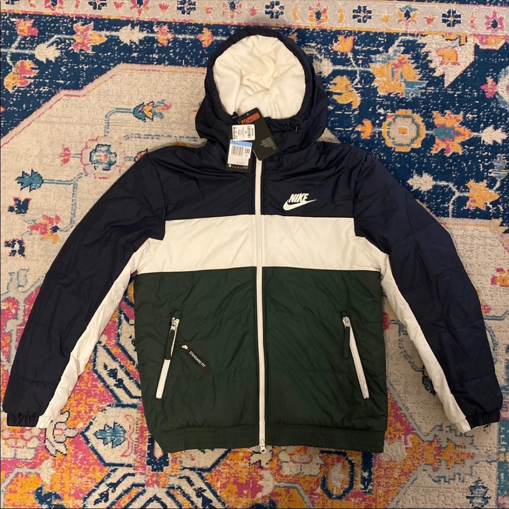 Nike puffer jacket